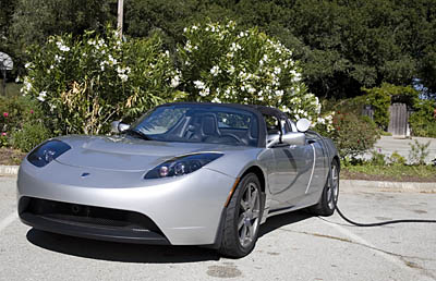 Roadster VP10 charging